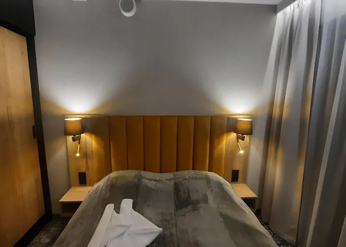 公寓 Zloty Horyzont 斯克拉斯卡波伦巴